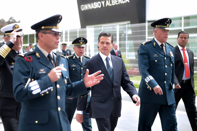 Inadmisibles, las descalificaciones al Ejército, señala Peña Nieto - Noticieros Televisa