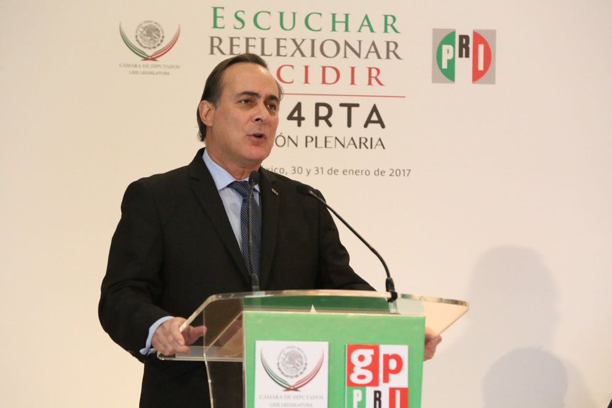 El presidente del CCE, Juan Pablo Castañón, durante su participación en la Cuarta Reunión Plenaria de Diputados del PRI (Twitter: @jpcastanon)