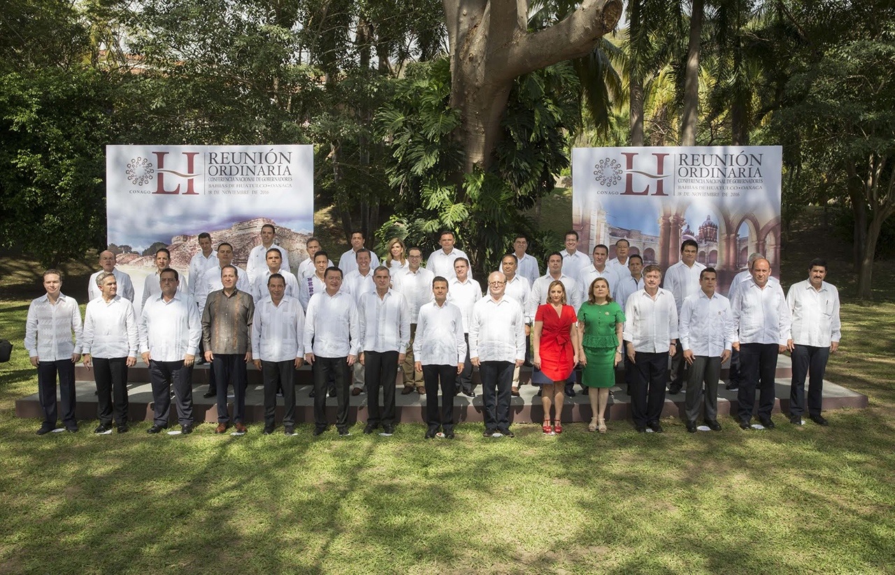 La Conferencia Nacional de Gobernadores apoya al presidente Peña Nieto (Notimex)