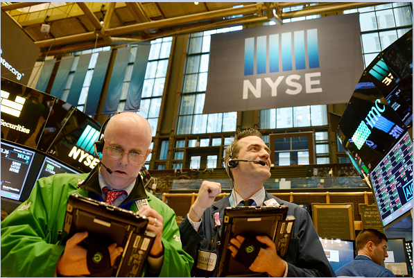 Corredores de la Bolsa de Nueva York, (Getty Images)