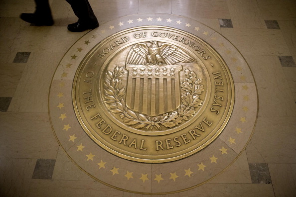 Impulso fiscal de Trump plantea riesgos inflacionarios: Fed