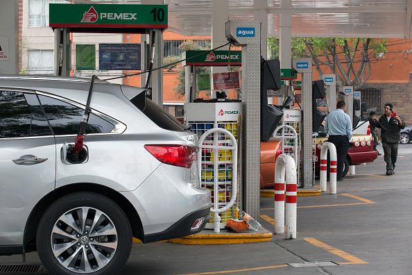 Gasolinera de Pemex en la Ciudad de México. (Getty Images)