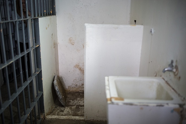 Joaquín Guzmán Loera escapó por un espacio abierto en el suelo de su celda, la número 20, en el penal del Altiplano. (Getty Images, archivo)