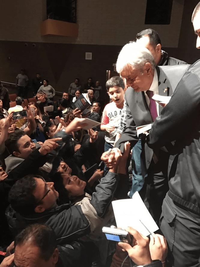 Andrés Manuel López Obrador confió en que Donald Trump no podrá con la bondad y la solidaridad del mismo pueblo de Estados Unidos. (lopezobrador.org.mx)