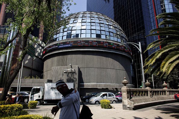 Vista de la Bolsa Mexicana de Valores desde el exterior (Getty Images)