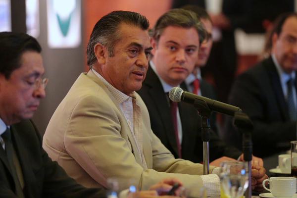 El gobernador de Nuevo León, Jaime Rodríguez, informó que su gobierno presentó una queja sobre las resoluciones que permitieron la salida de Rodrigo Medina de prisión (Twitter @comunicacionNL)