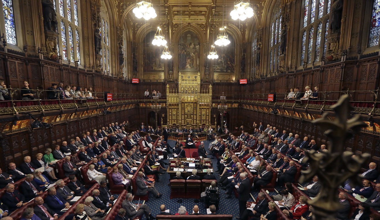 En la Cámara de los Lores durante una sesión en el Parlamento (Getty Images/archivo)