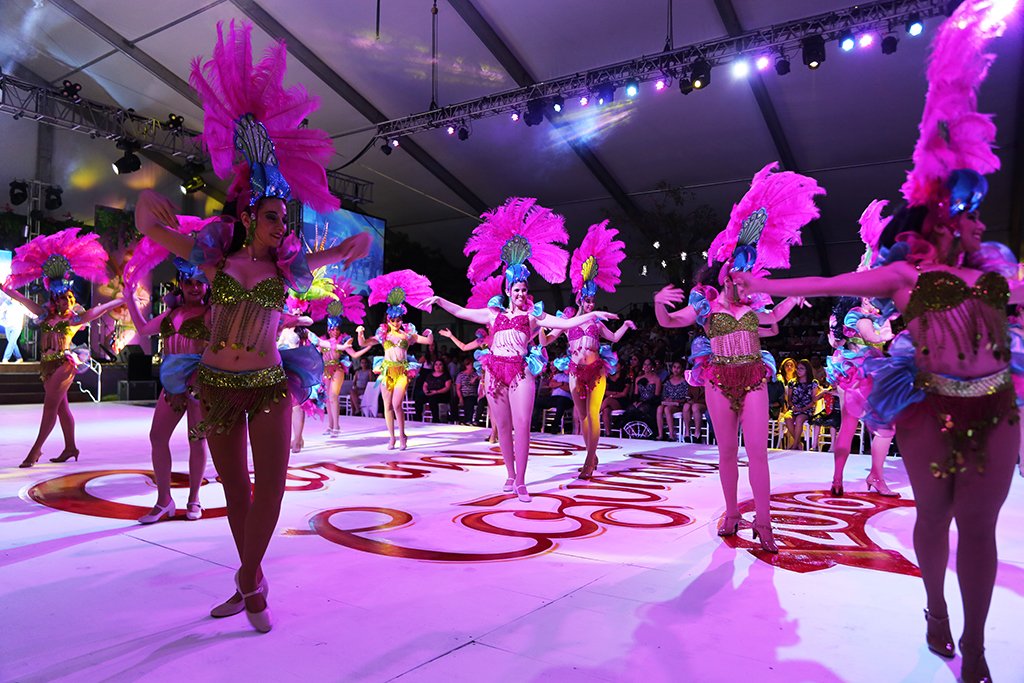 Carnaval en Cozumel; suspenden clases en Quintana Roo por estas fiestas. (SECTUR_mx)