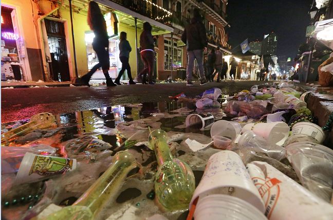 El hombre quien, presuntamente, atropelló a una multitud durante el desfile de carnaval en Nueva Orleans, presentó un nivel de alcohol en la sangre casi 3 veces superior al límite permitido, revelaron las autoridades. (AP, archivo)