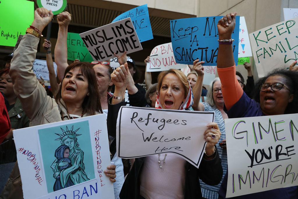 El veto migratorio de Trump generó una ola de protestas en el mundo