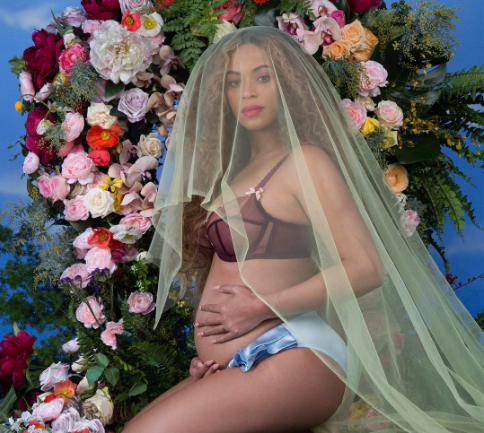 En Instagram, Beyoncé y Jay-Z anunciaron que esperan mellizos.