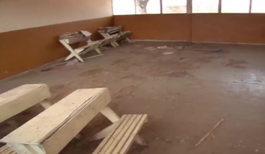 Escuela abandonada en Junta de Ríos, Zacatecas (Noticieros Televisa)