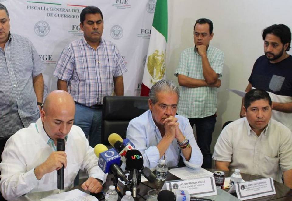 Los fiscales de Guerrero y Morelos anunciaron un reforzamiento de los operativos para localizar a los desaparecidos.