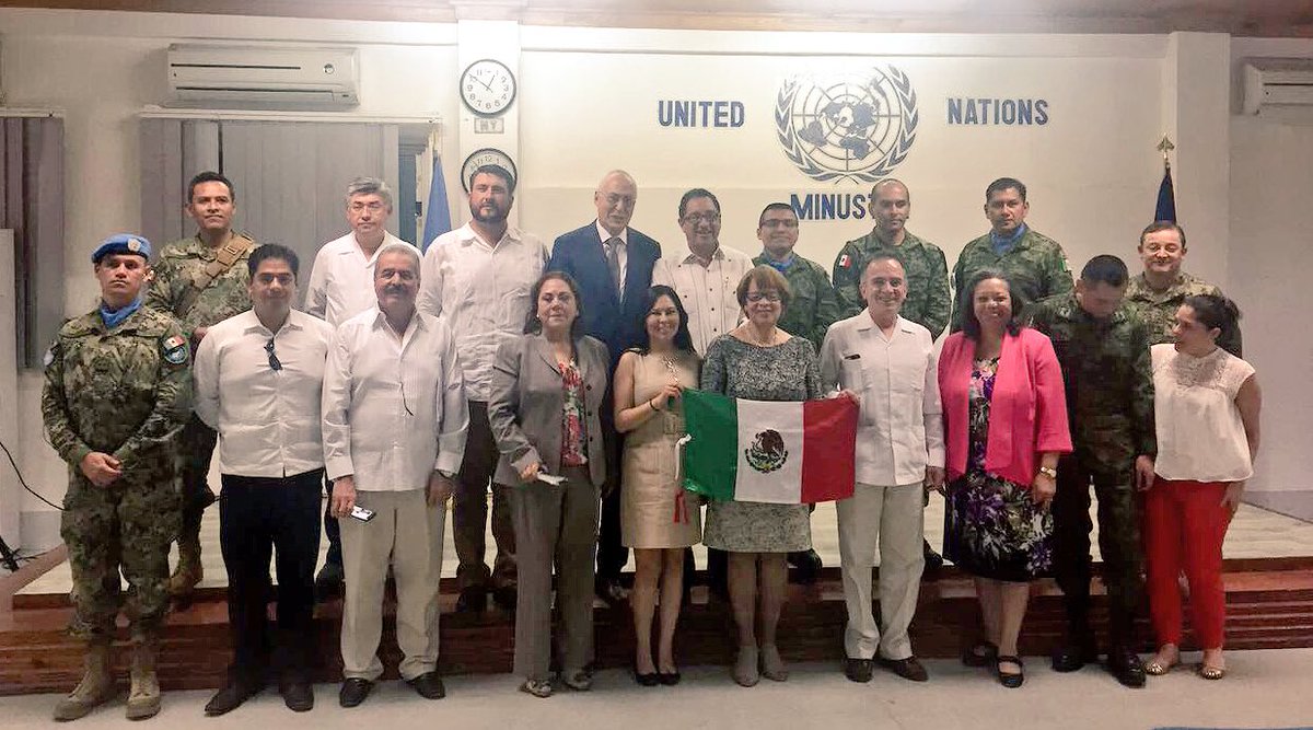 Funcionarios mexicanos visitan la Misión de Estabilización de las Naciones Unidas en Haití. (Twitter/@miguelrcabanas)