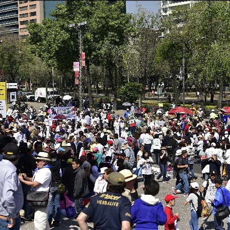 Paseo de la Reforma, en la Ciudad de México durante la manifestación contra las políticas del presidente de EU, Donald Trump (Noticieros Televisa)