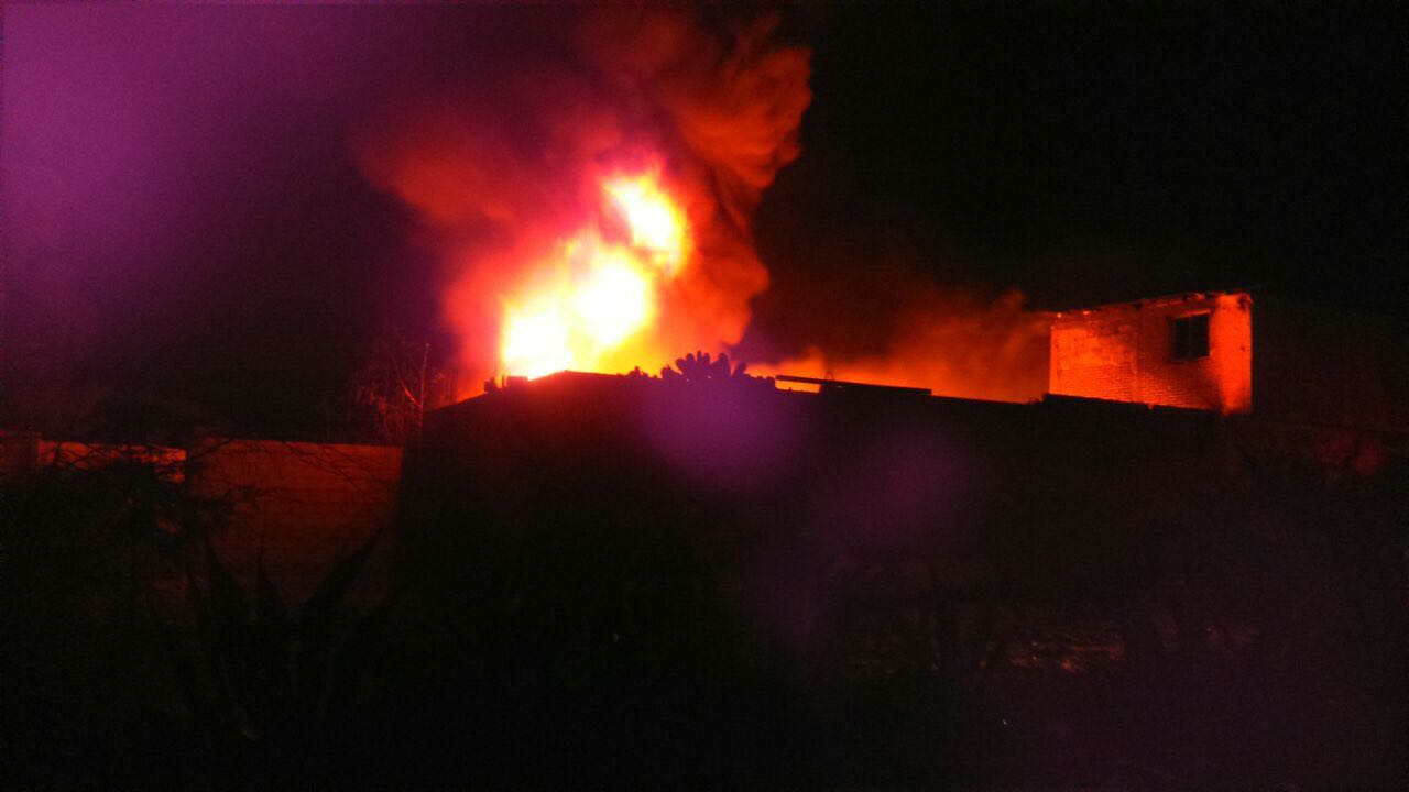 Incendio afecta predio donde almacenan combustible robado en Hidalgo. (Noticieros Televisa)