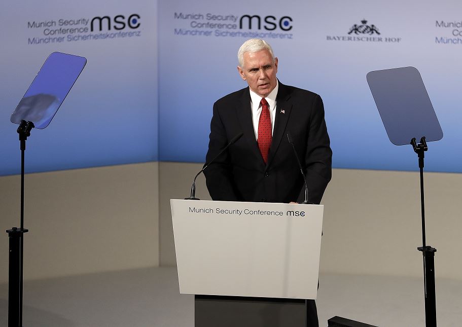 Mike Pence en la Conferencia de Seguridad de Múnich, Alemania. (AP)