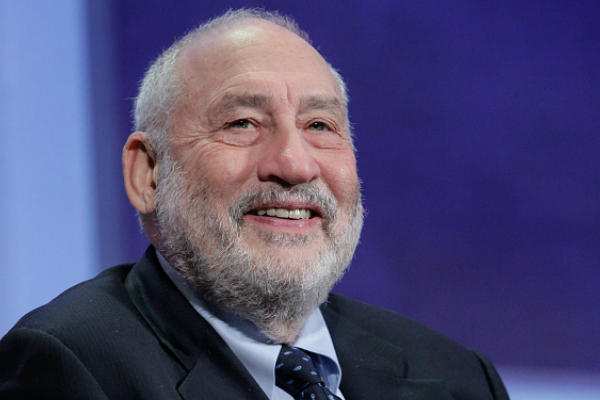 El Premio Nobel de Economía 2001, Joseph Stiglitz, considera que será difícil que se realice la negociación del TLCAN. (Getty Images, archivo)
