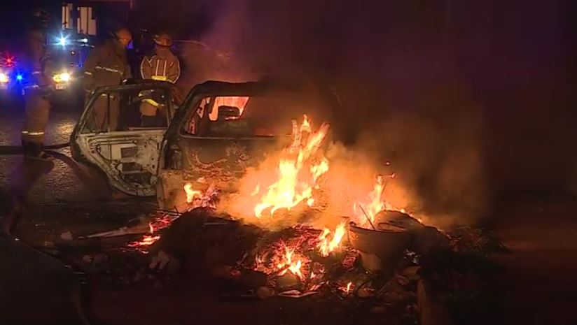 Se incendian autos en Monterrey, Nuevo León. (Noticieros Televisa)