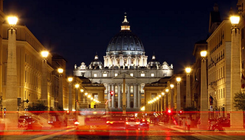 El Vaticano ha emitido una serie de disposiciones para limpiar sus finanzas y darles más transparencia (Getty Images/Archivo)
