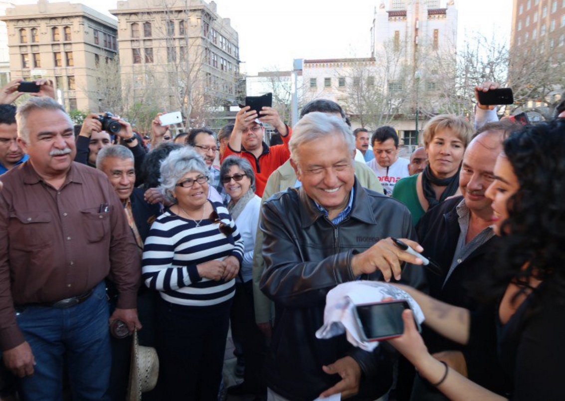 Andrés Manuel López Obrador, presidente de Morena, visita El Paso, Texas.