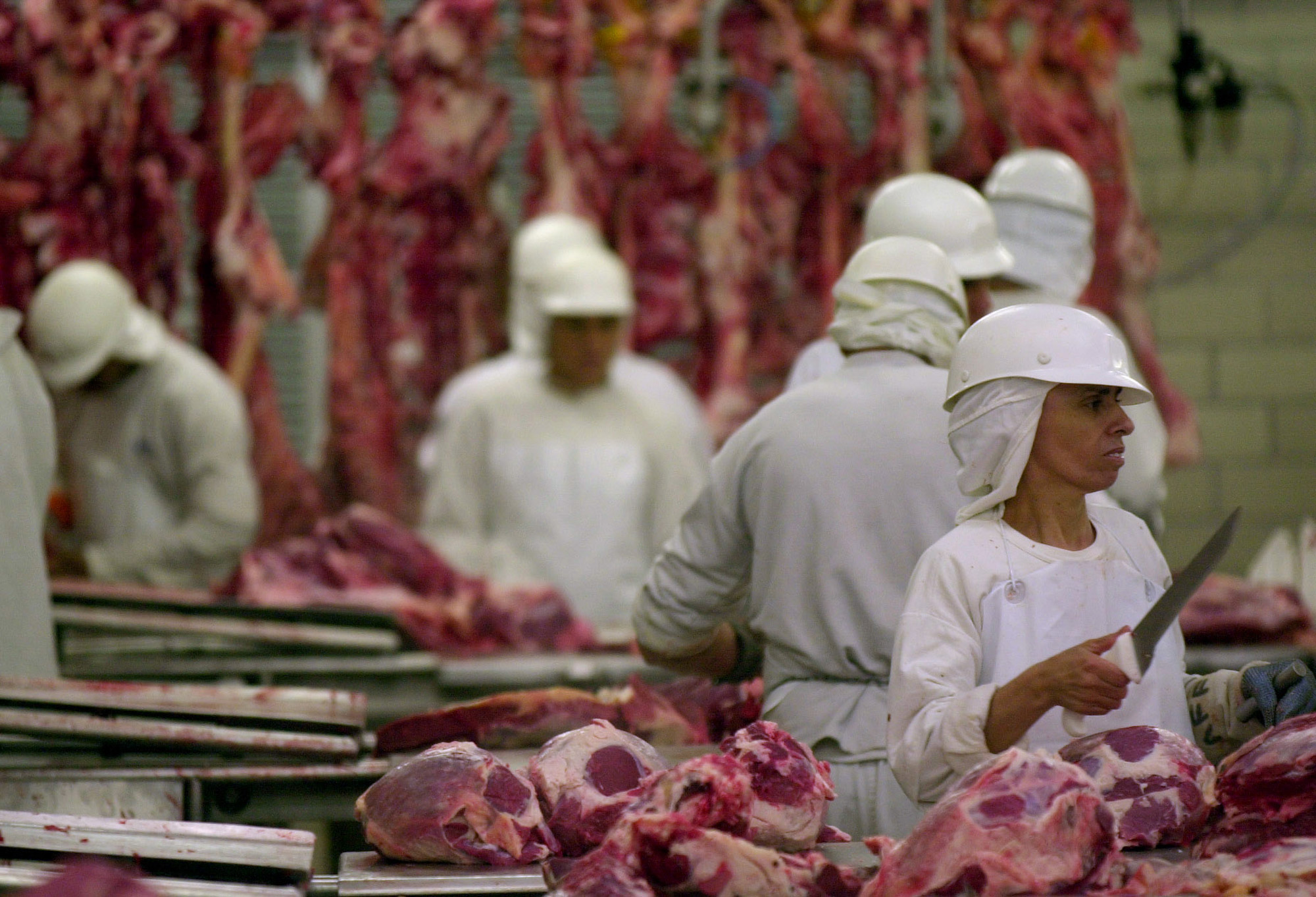 China decidió reabrir totalmente las importaciones de carnes brasileñas. (AP/archivo)