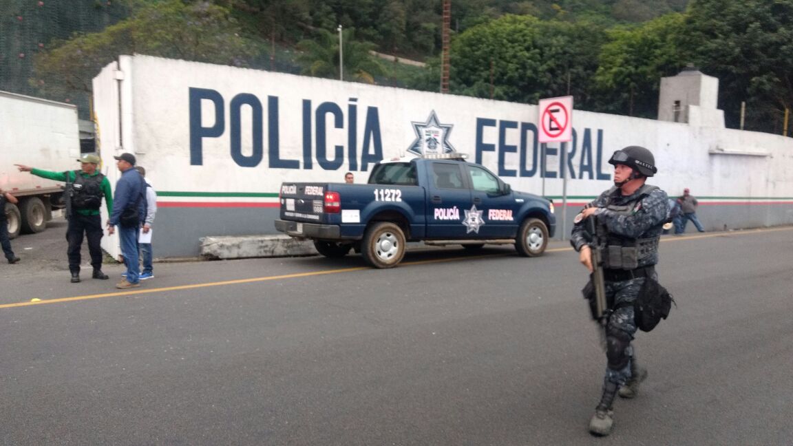 Atacan comandancia de la PF en Río Blanco, Veracruz. (Noticieros Televisa)