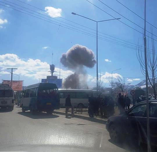 Una explosión tuvo lugar cerca de un complejo de la Policía de Kabul. (Twitter: @pajhwok)