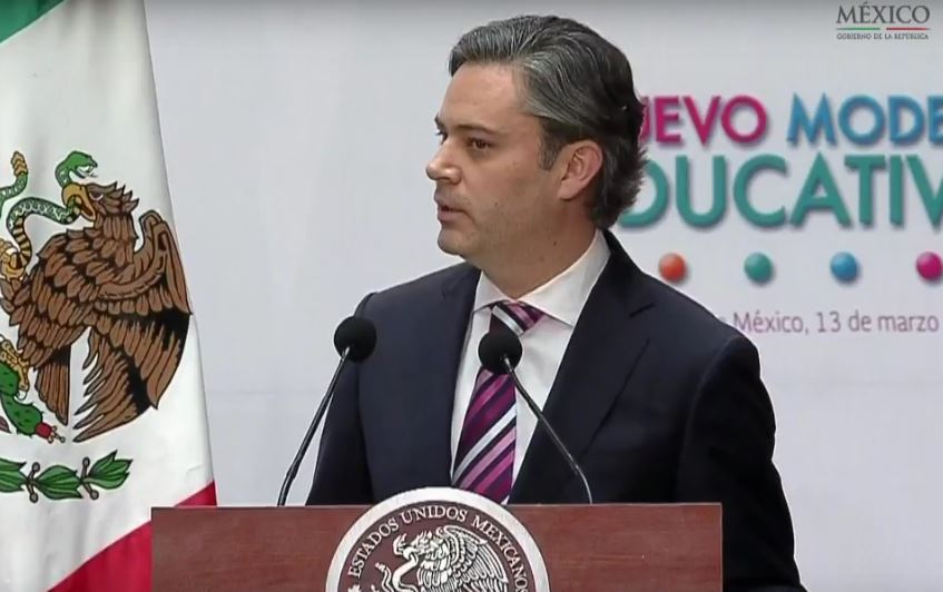 Aurelio Nuño, secretario de Educación Pública, hace la presentación oficial del nuevo modelo educativo (Presidencia de la República)