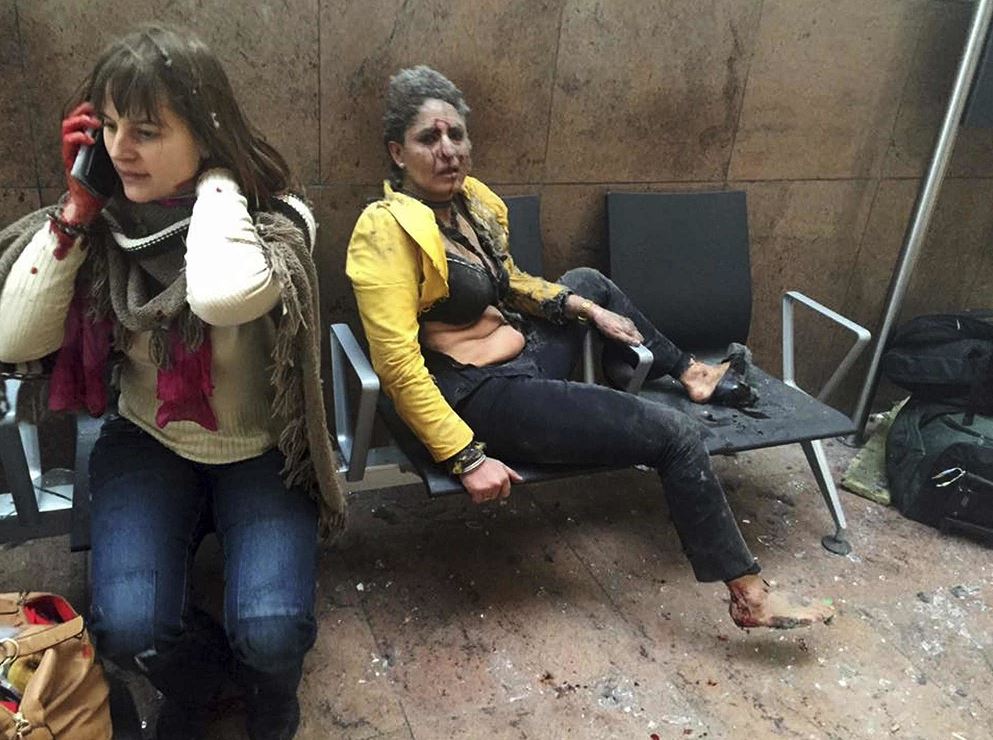 Víctimas de la explosión en el aeropuerto de Bruselas, Bélgica. (AP, archivo)