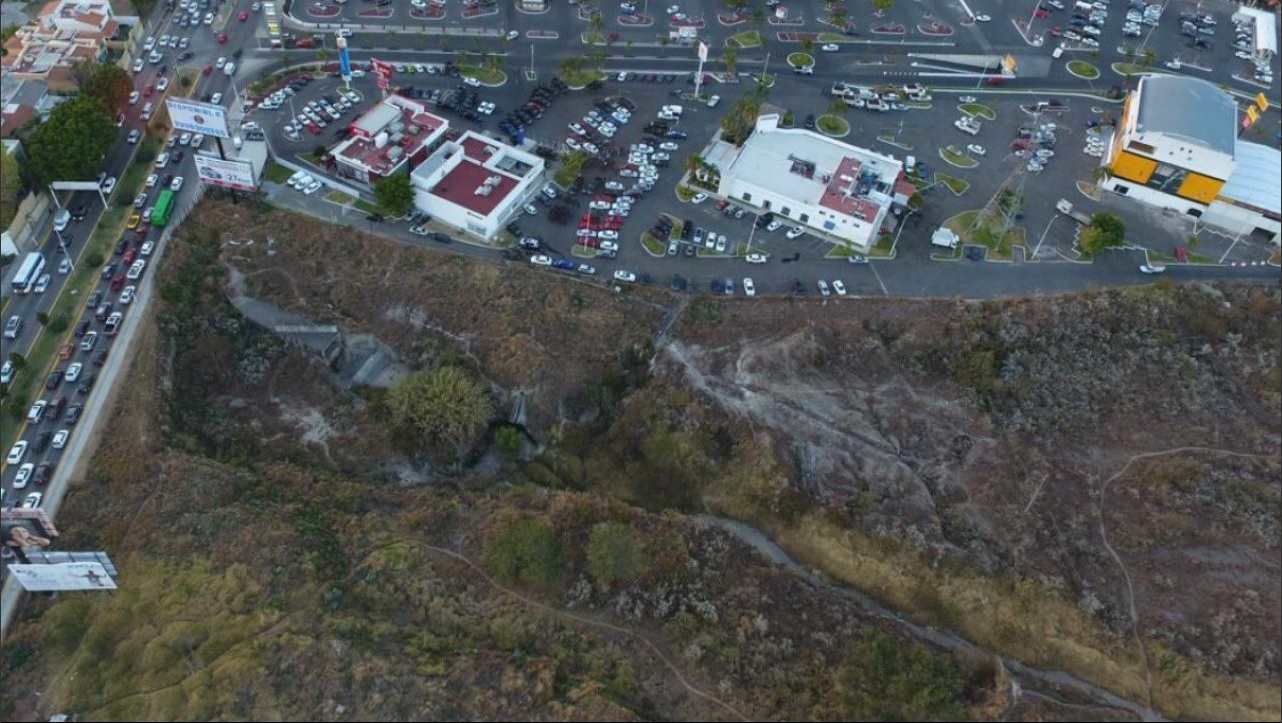 Vista aérea de la etapa 3 del Bosque Los Colomos, en Zapopan, Jalisco; el gobierno estatal recupera 12 hectáreas del parque invadidas por particulares (Twitter @AristotelesSD)