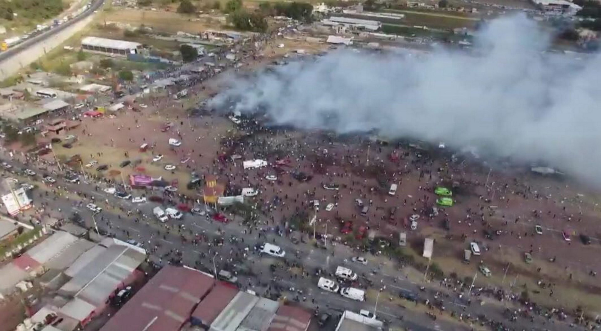 Explosión en el mercado de pirotecnia de San Pablito, en Tultepec, Estado de México. (Notimex)