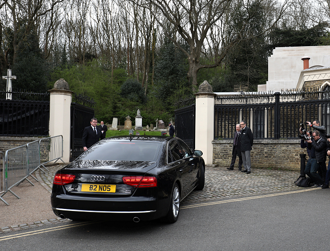 Realizan el funeral de George Michael en el cementerio de Highgate en Londres, Gran Bretaña (Reuters)