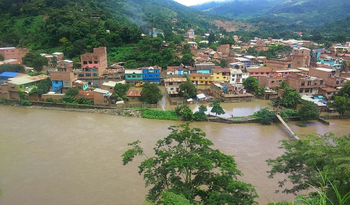 El municipio boliviano de Guanay se declaró en emergencia por inundaciones. (@MRARANIBAR)