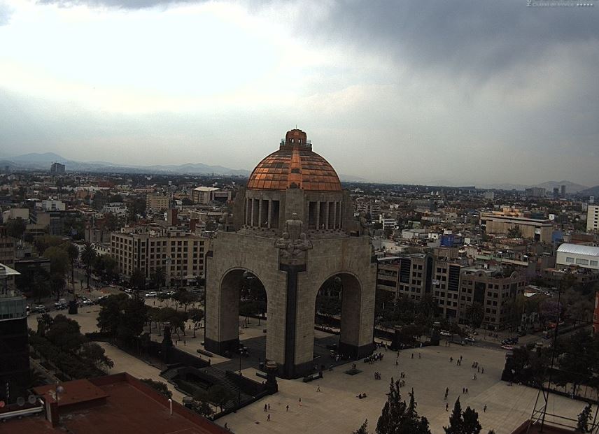 La Ciudad de México luce nublada. (@webcamsdemexico)