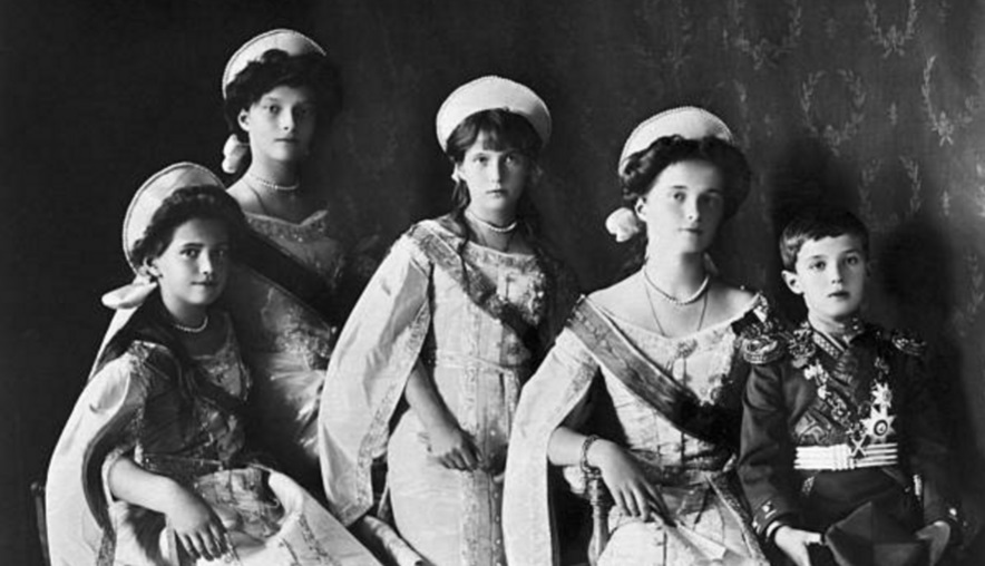 Los hijos del último zar ruso: Tatiana, Marie, Anastasia, Olga, y Czarevitch (Getty Images)