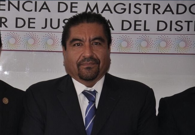 Álvaro Augusto Pérez Juárez participa en un evento; el magistrado es nombrado presidente del Tribunal Superior de Justicia de la Ciudad de México (Twitter @IBetanzosMTDF)