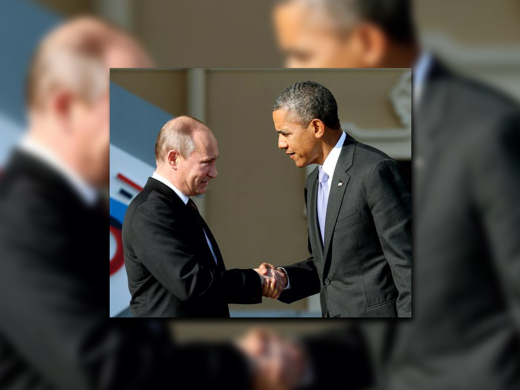 El presidente Putin dio la bienvenida a Obama en San Petersburgo, el 5 de septiembre de 2013 para la cumbre del G20. (Getty Images, archivo)