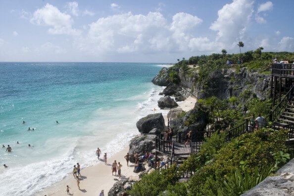 Investigador de Yucatán crea sistema para potabilizar agua de mar