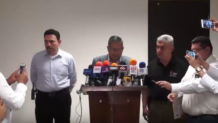 El secretario de Seguridad Pública de Sinaloa, Genaro Robles Casillas, detalla la fuga de 5 reos en Culiacán (YouTube SSP de Sinaloa)