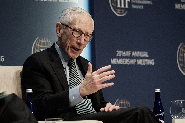 Stanley Fischer, vicepresidente de la Reserva Federal, se suma a las voces que piden aumento de tasas de interés. (Getty Images)