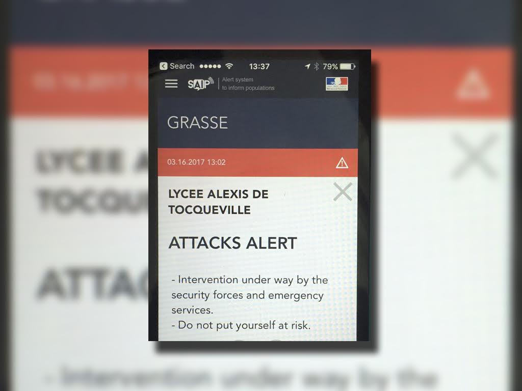 Gobierno francés envía una alerta por un ataque en una escuela secundaria en Grasse, al sur de Francia. (AP)