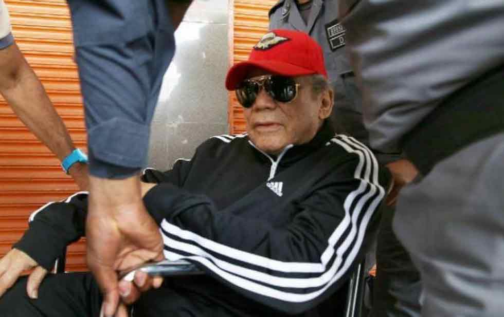 Tras una operación, Manuel Noriega, de 83 años, sufrió una hemorragia cerebral y el exdictador tuvo que ser operado nuevamente.
