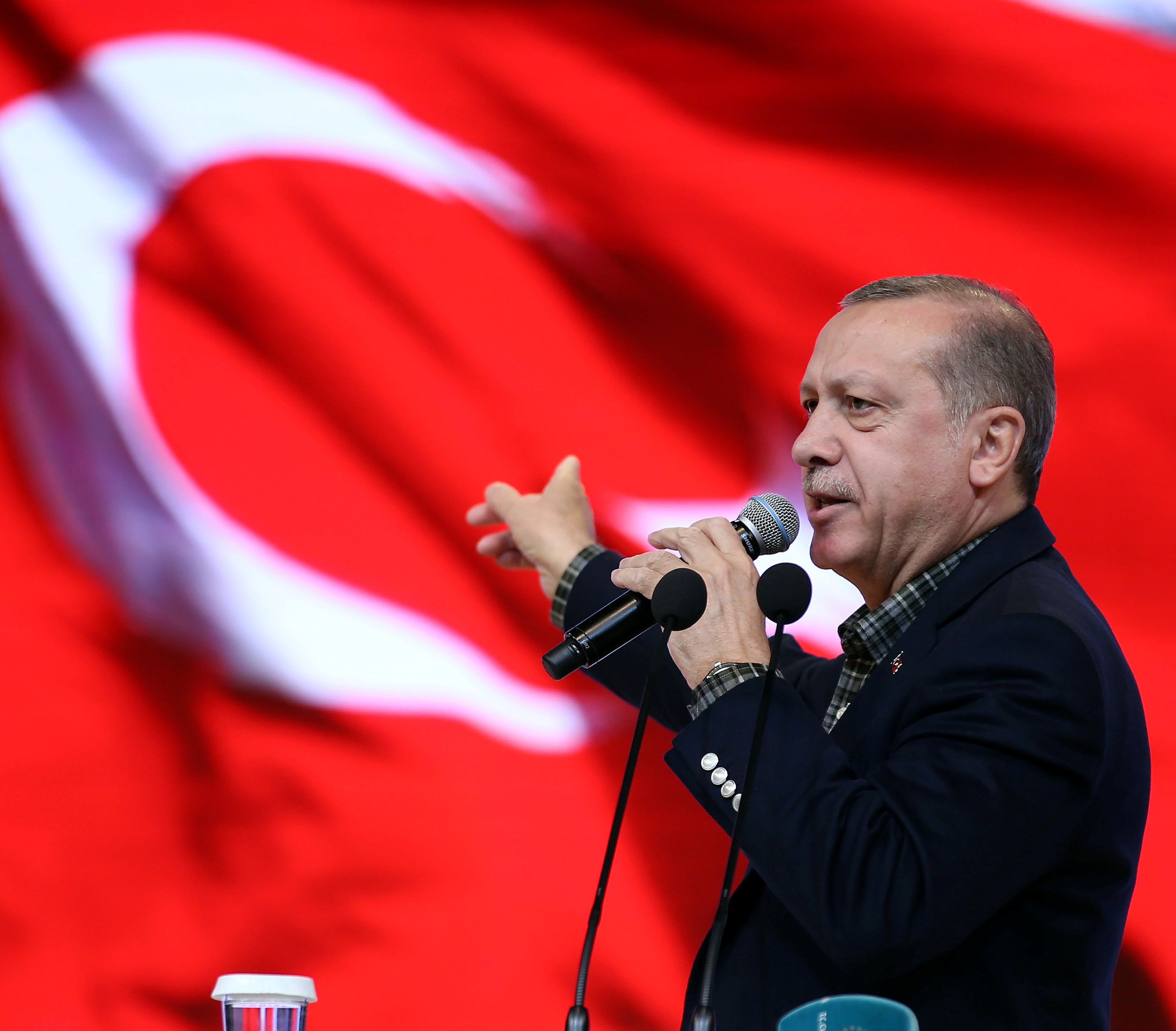 El presidente de Turquía, Tayyip Erdogan, durante un discurso en una reunión en Estambul (Reuters)