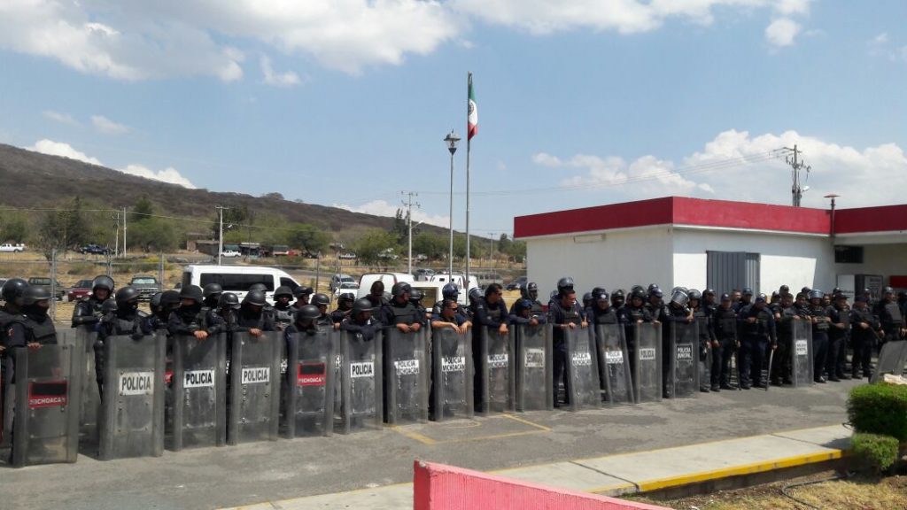 Reportan dos heridos tras riña dentro del penal de Zamora en Michoacán