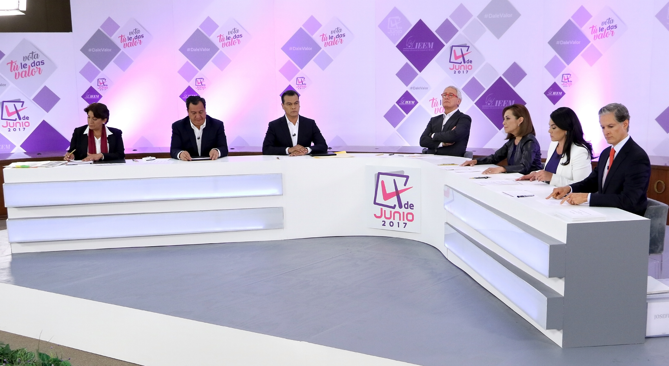 Candidatos a la gubernatura del Edomex tienen su primer debate oficial. (Notimex)