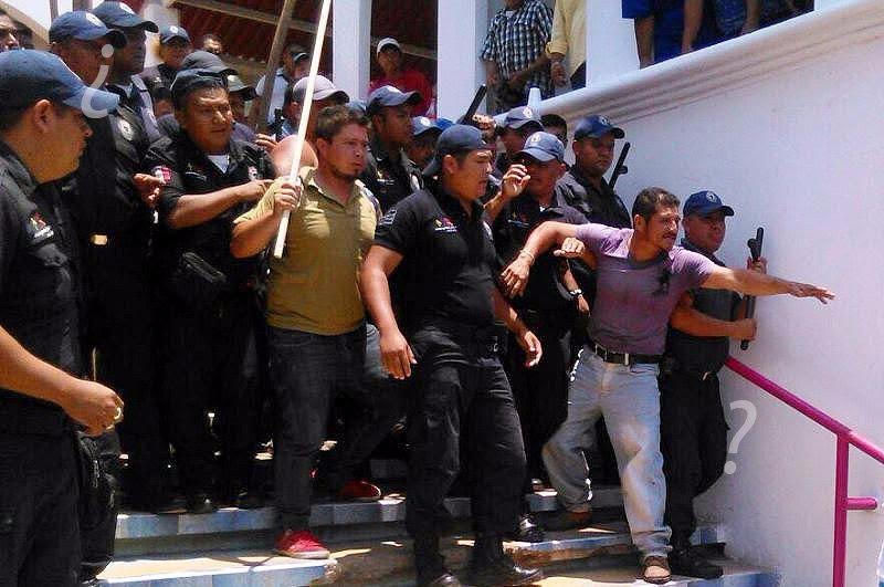 Hasta el momento, las autoridades no han informado de lesionados o detenidos. (Noticieros Televisa )