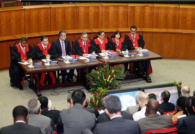 Integrantes del Tribunal Supremo de Justicia de Venezuela. (Twitter @TSJ_Venezuela, Archivo)