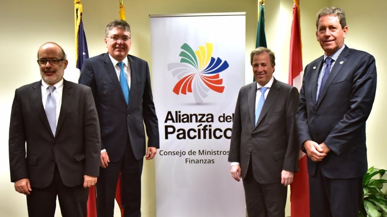 El secretario de Hacienda y Crédito Público, José Antonio Meade Kuribreña, durante un encuentro con sus homólogos de la Alianza del Pacífico (AP) (Foto: SHCP)