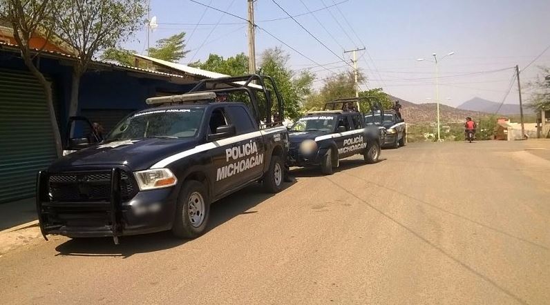 Tiroteo entre grupos criminales deja 9 muertos en Churumuco, Michoacán
